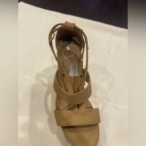 Women's Tan Wedge Sandals